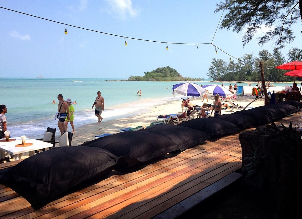 Kirati Beach Resort 32/40