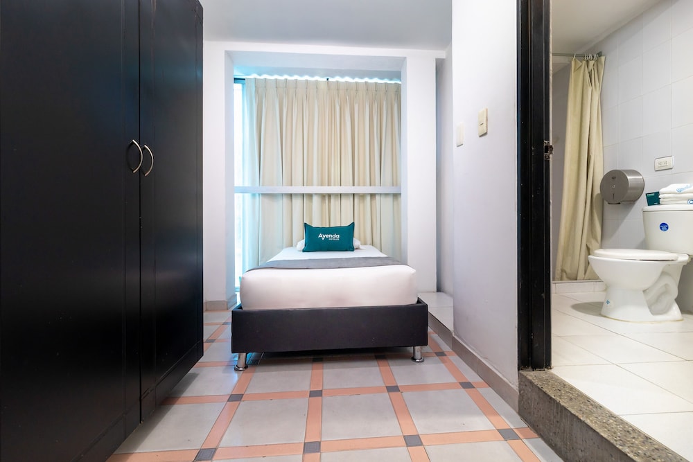 Ayenda Oporto Suites 17/18