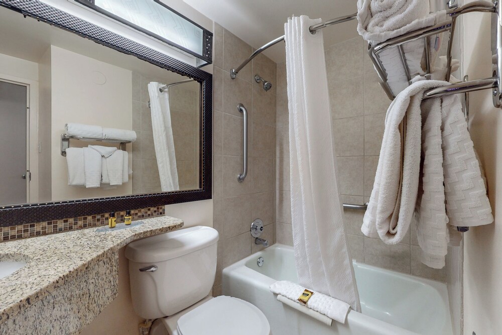غرفة قياسية بسريرين كوين يُسمح فيها بالحيوانات الأليفة، Best Western Plus Rio Grande Inn 10/10