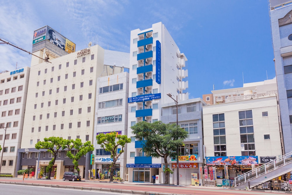 Living Inn Asahibashiekimae Premier 53/60