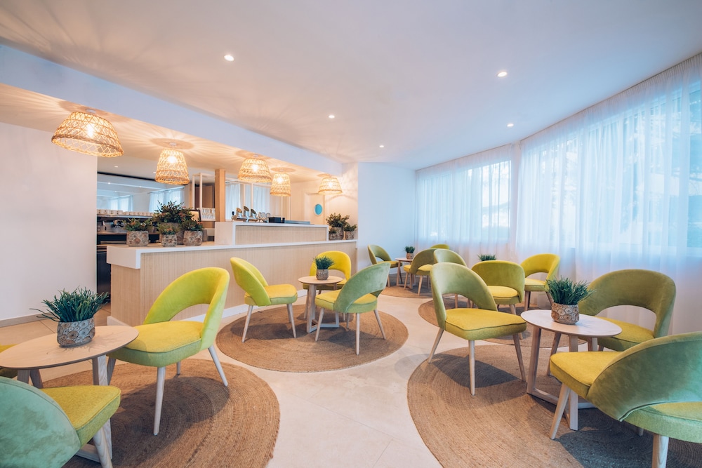 Iberostar Waves Herceg Novi 43/68