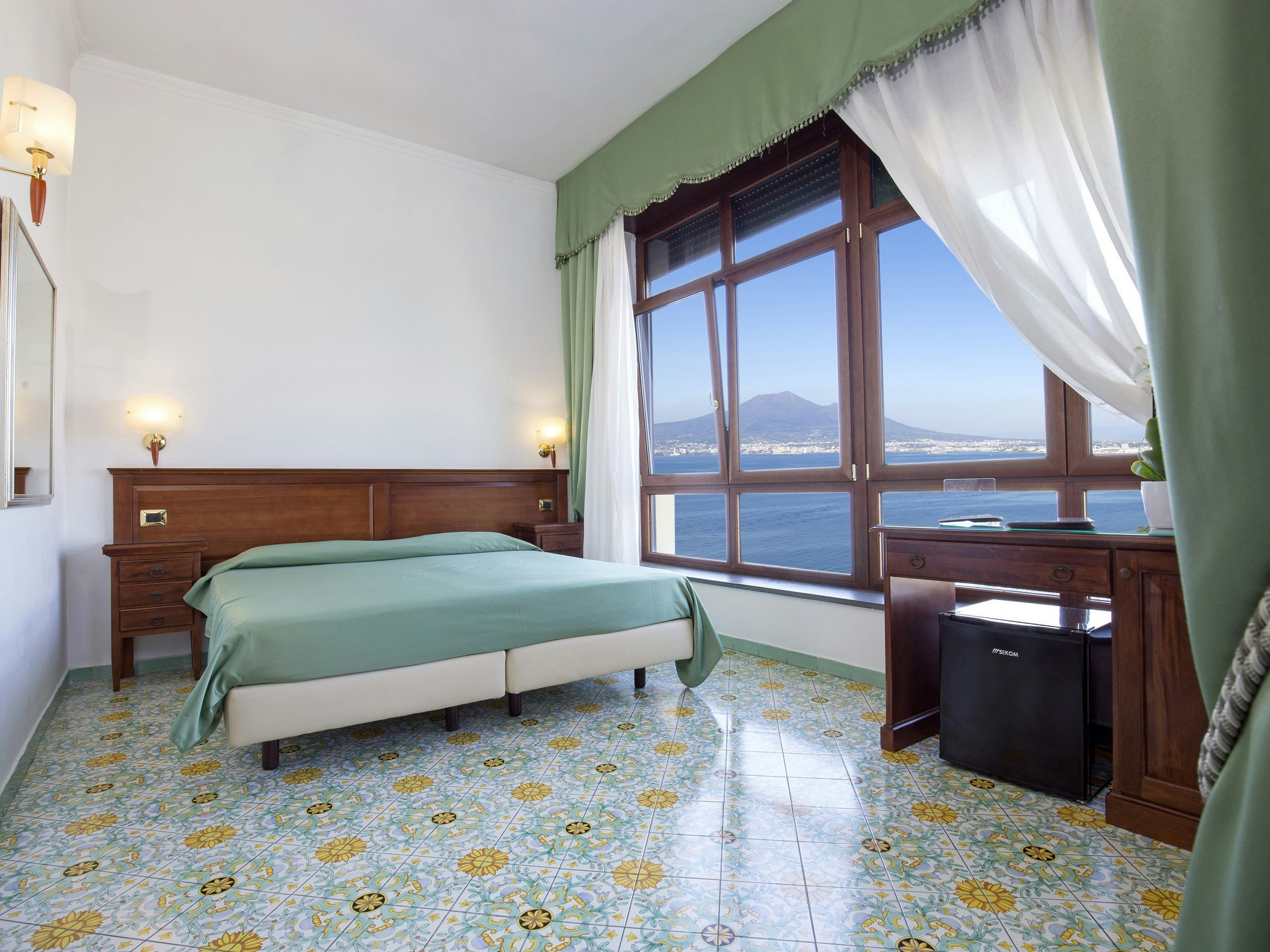 La Panoramica Hotel 11/67