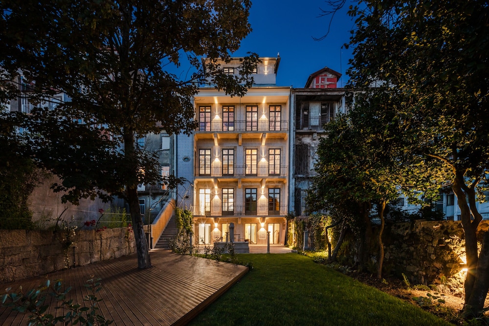 Menina Colina Guesthouse 2/50