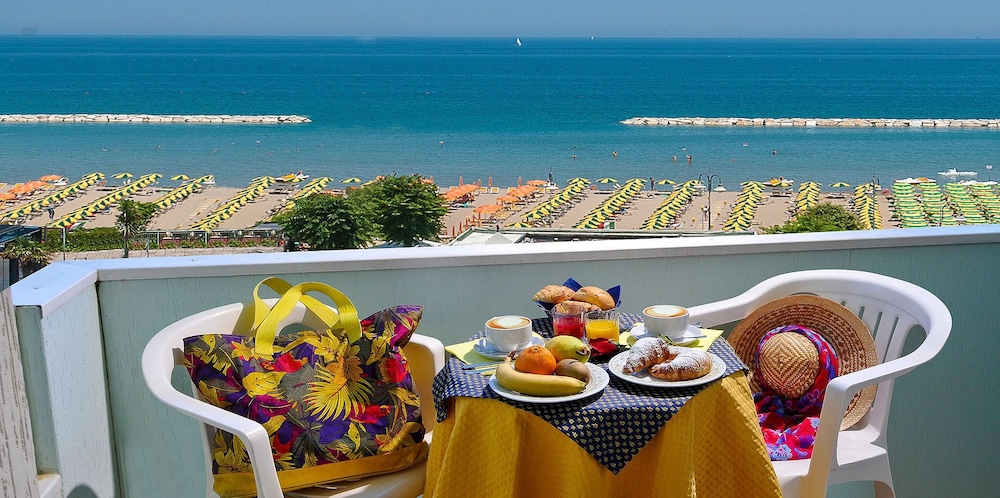 Hotel Losanna Gabicce Mare 51/59