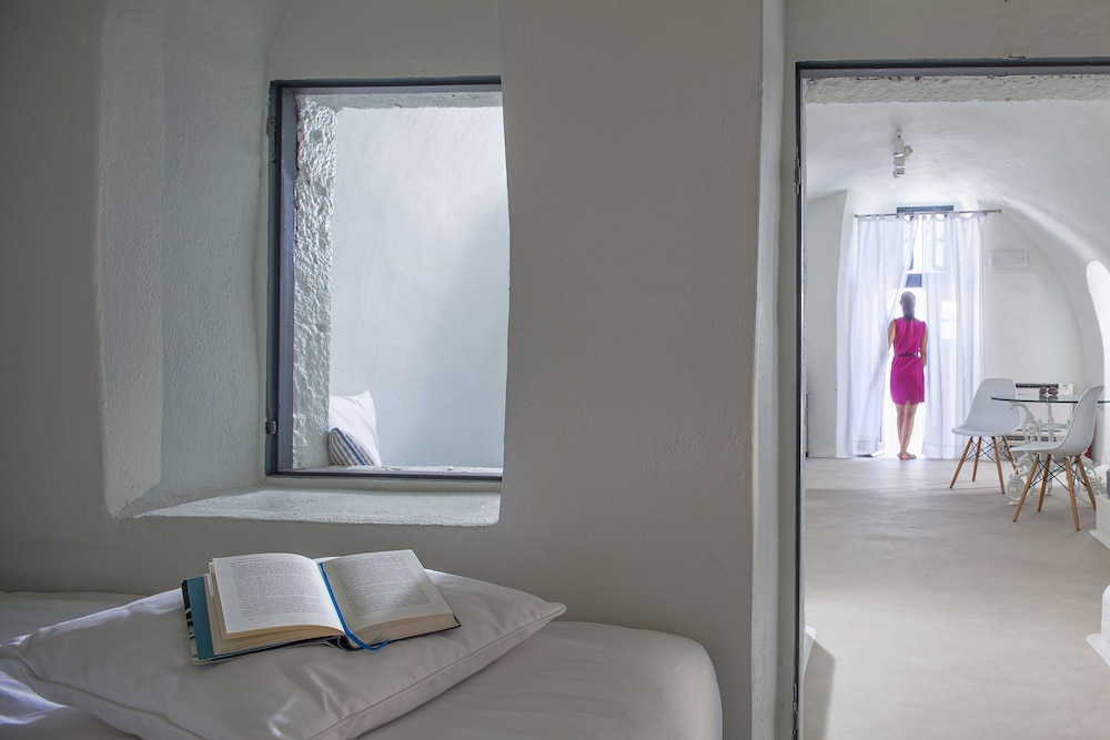 On The Rocks Santorini - Adults only 20/67
