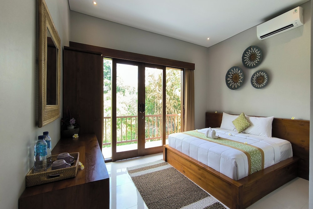 Bhuana Shanti Homestay 15/50