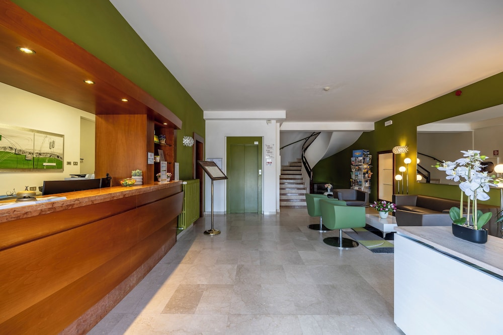 Hotel Ideal 6/49