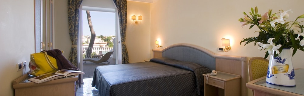 Hermitage Resort and Thermal Spa Hotel 28/76