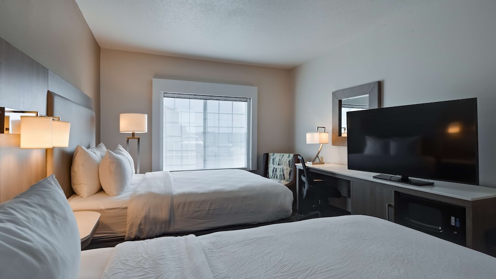 Best Western Worlds Of Fun Inn & Suites 15/41