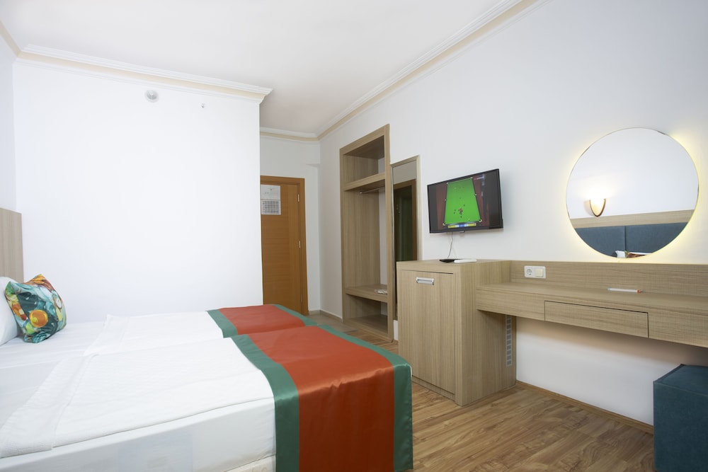 Club Hotel Mirabell 14/50
