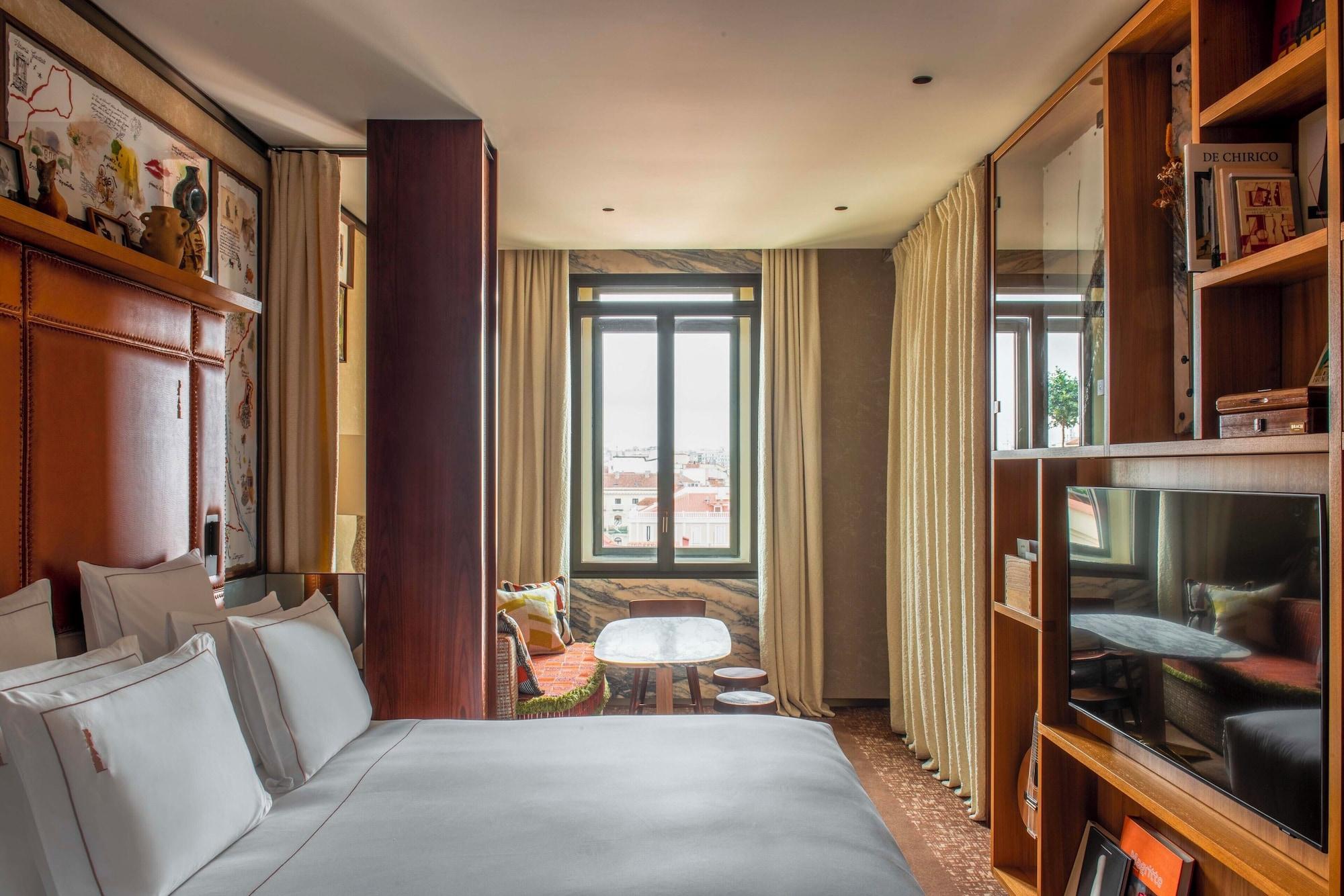 2 Bedrooms, Adjoining, Suite, Terrace