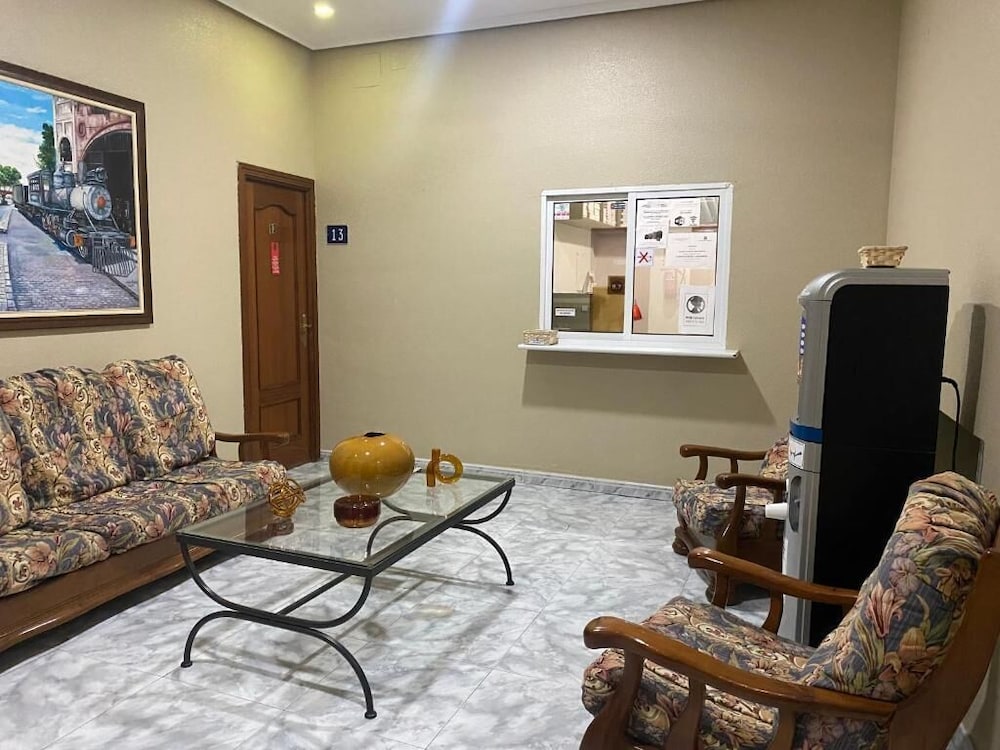 Hostal Palacios Fuencarral 54/67