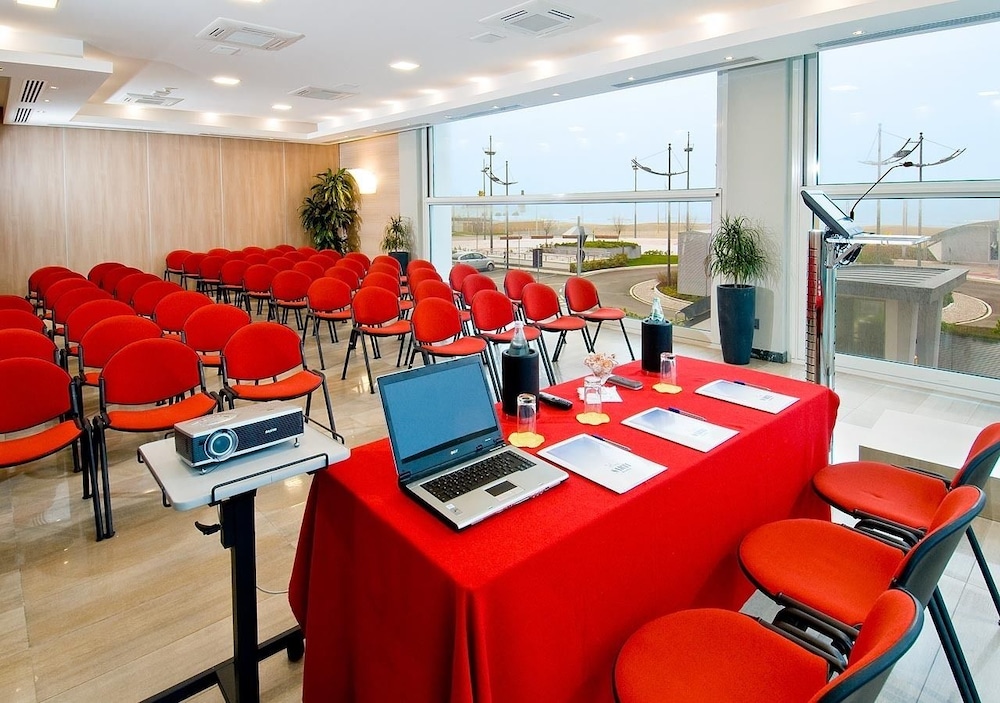 Hotel Sarti 26/32