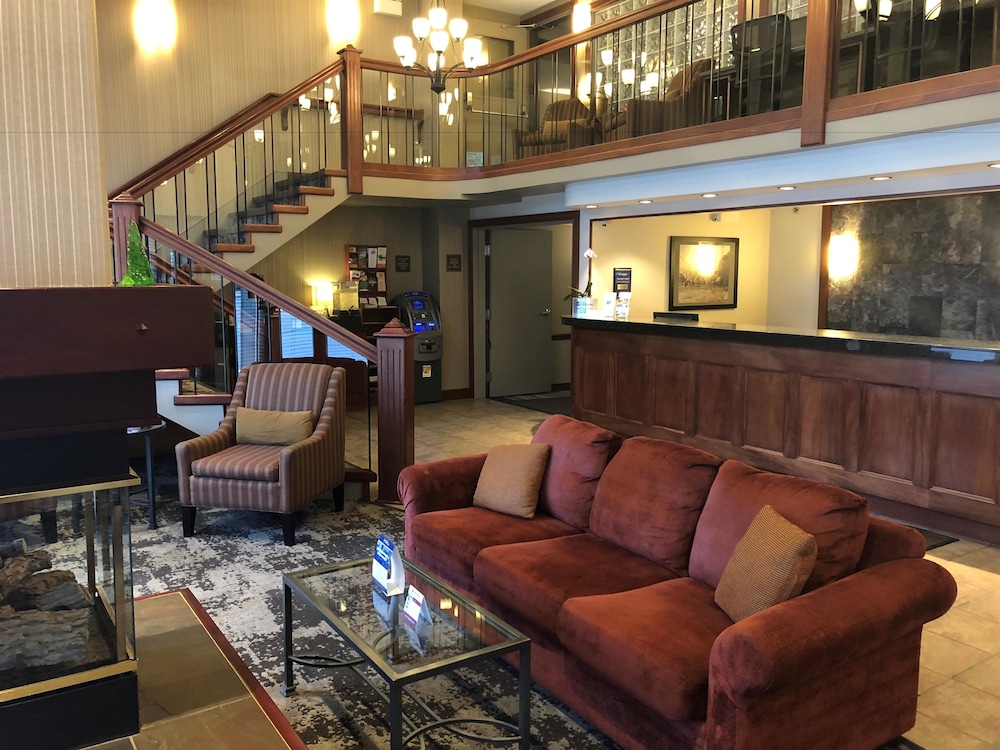 Best Western Plus Baker Street Inn 8/68