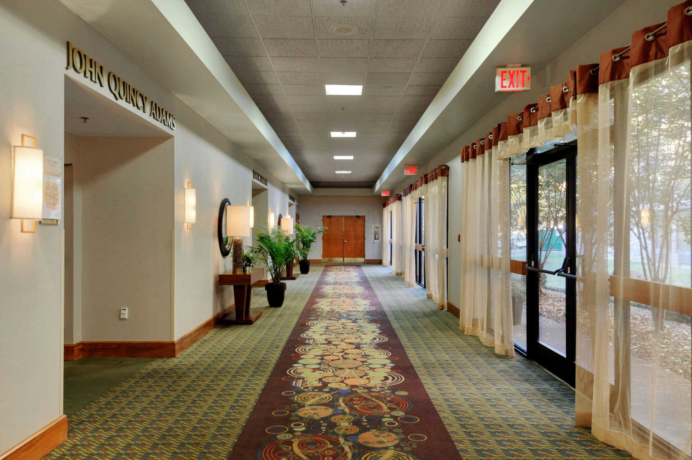 Doubletree By Hilton Hotel Jackson 7/53