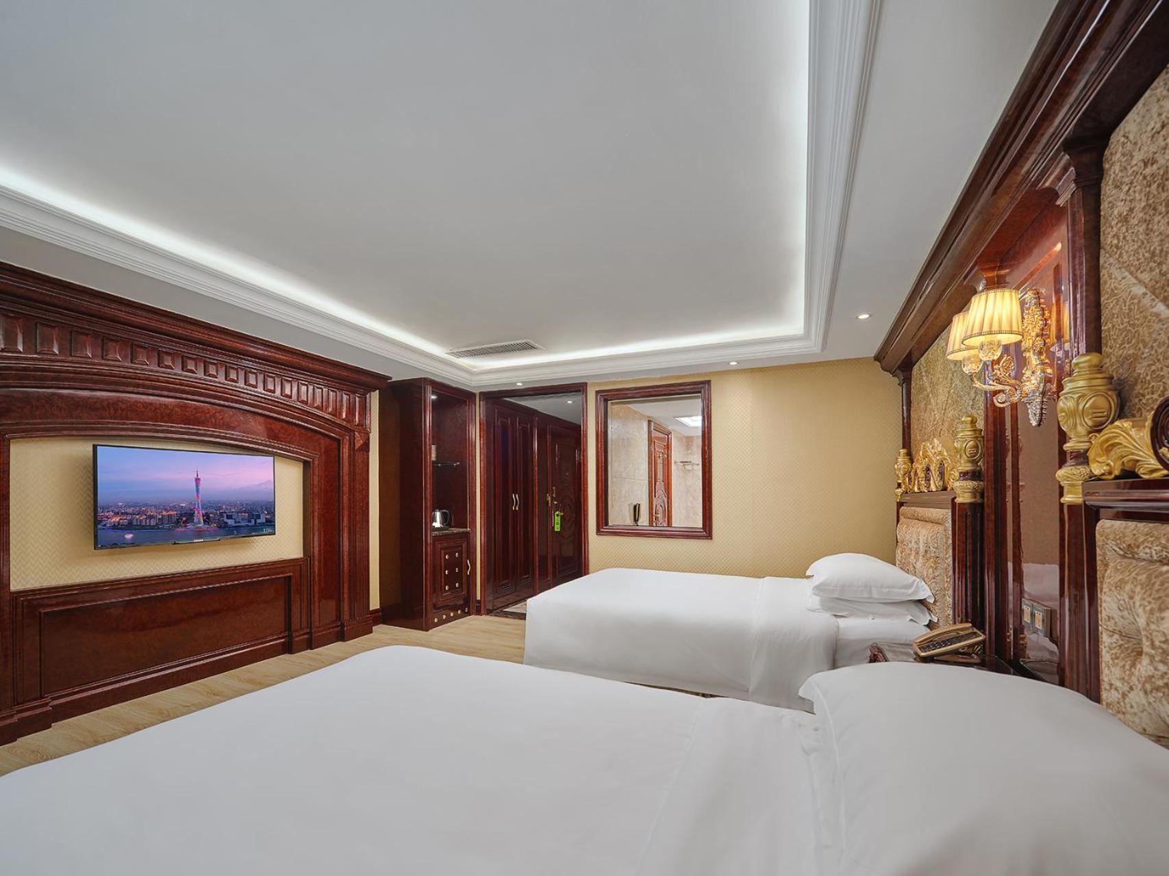 Superior, Single Bed, No Window