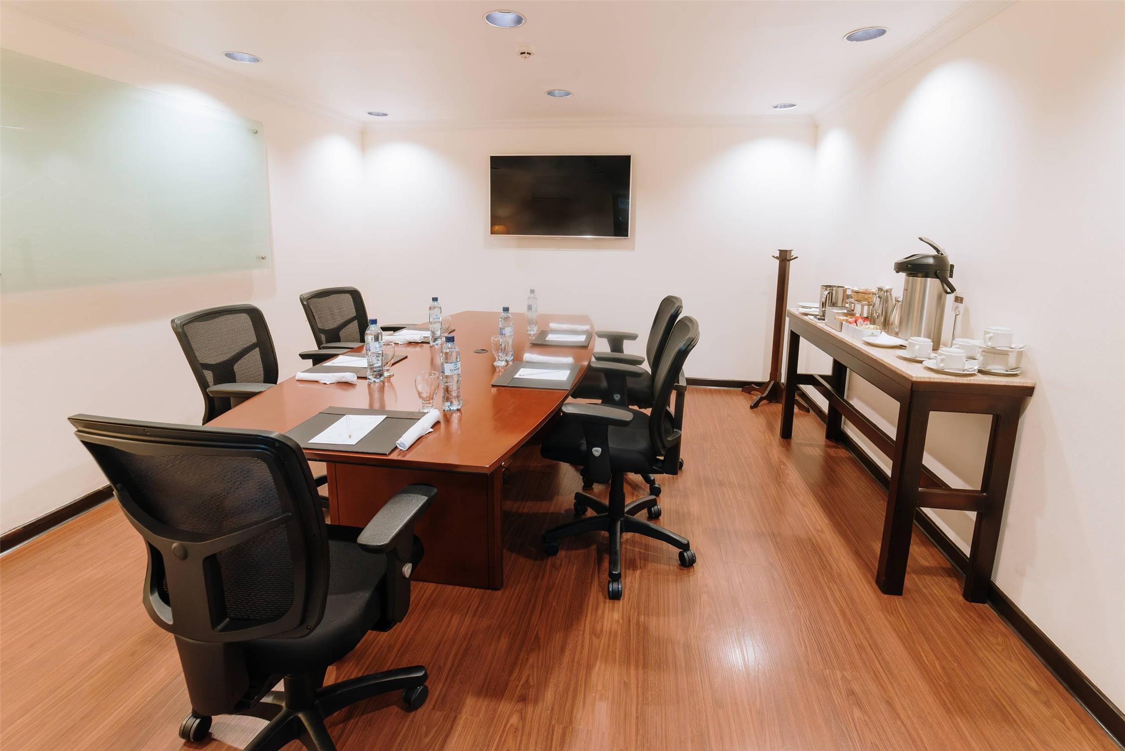 Clarion Suites Guatemala City 38/42