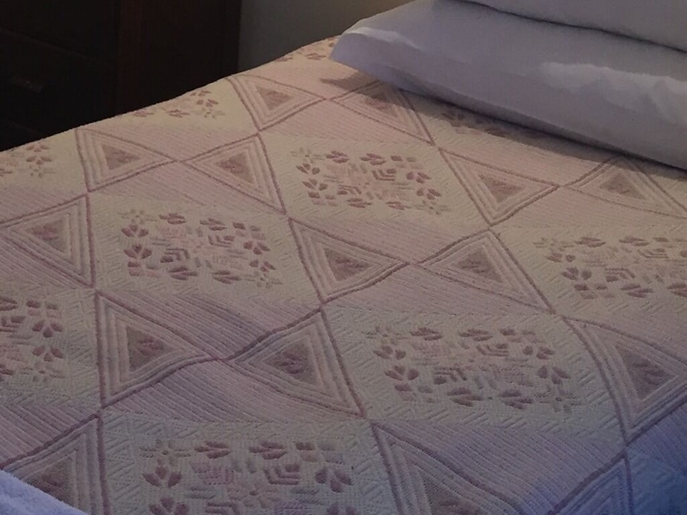 Colnbrook Lodge Guest House 9/20