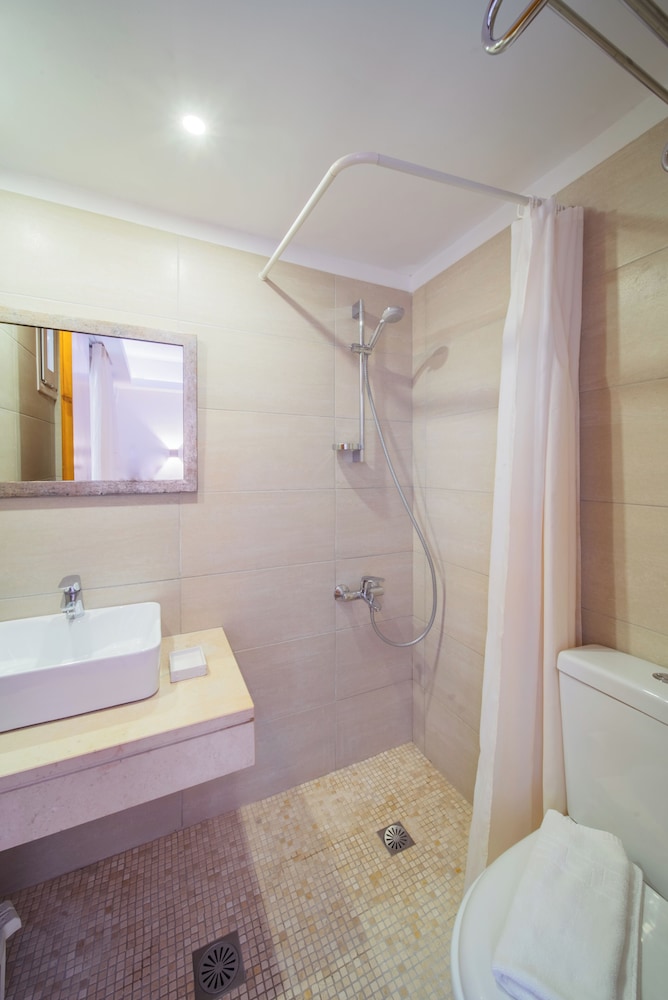 Soleil Rooms & Suites 39/42