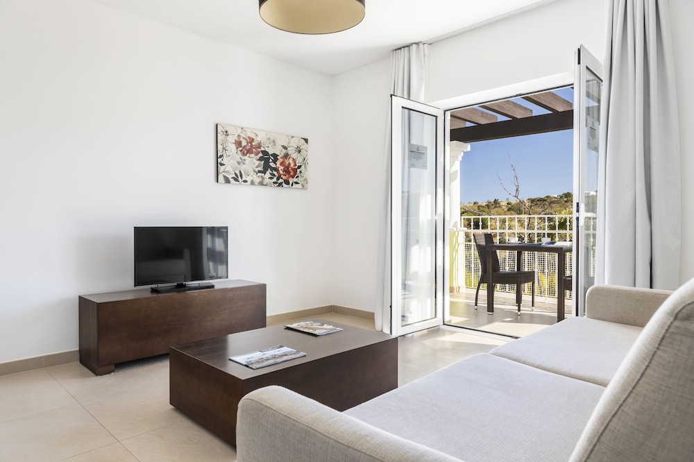 Eden Villas and Apartments 41/66