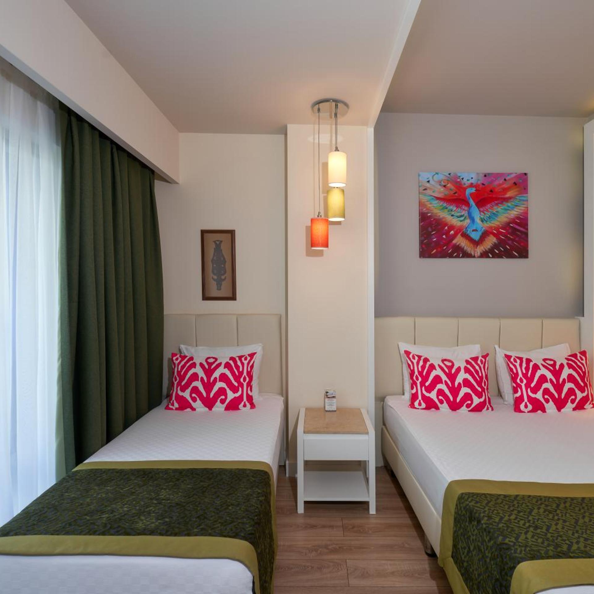Room, Triple, Single Bed, Land View
