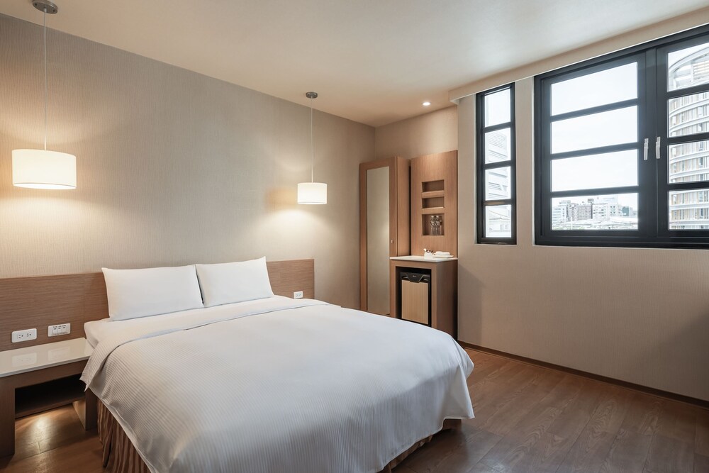 Kindness Hotel - Kaohsiung Main Station 13/51