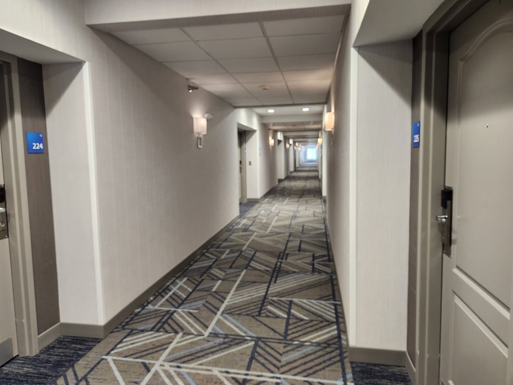 Holiday Inn Express Hotel Suites Crawfordsville 31/65