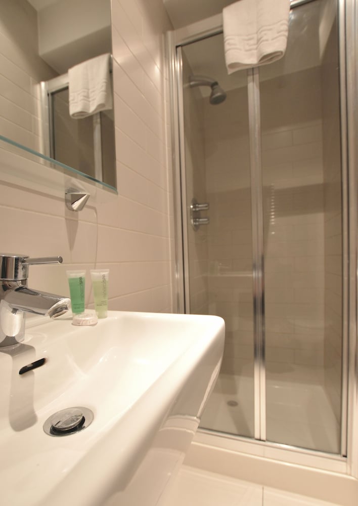 St James House - Concept Serviced Apartments 39/45