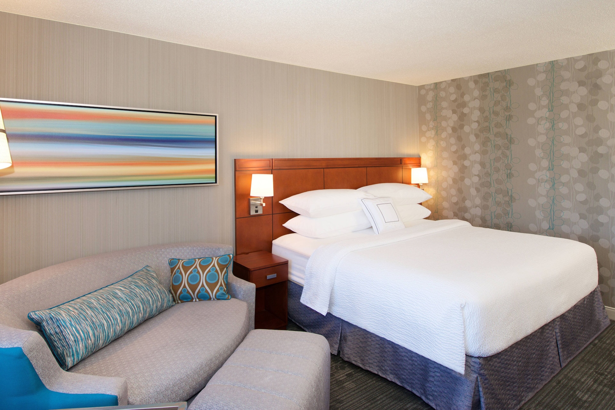 غرفة تنفيذية بسرير كينج مع أريكة، Courtyard by Marriott Boston Billerica Bedford 3/4