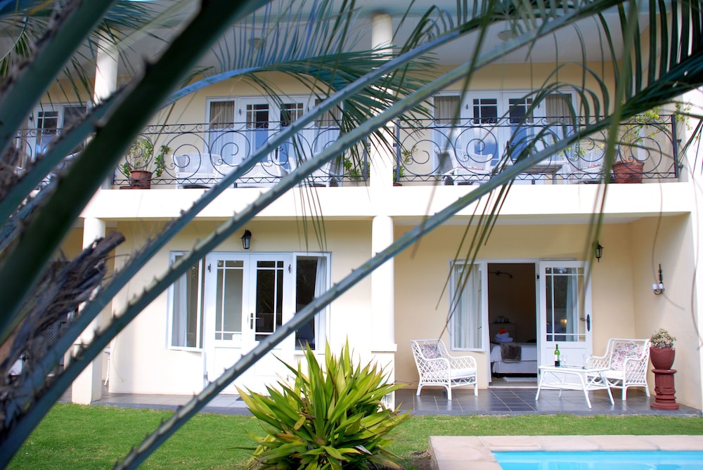 Mandalay Guest House 32/39