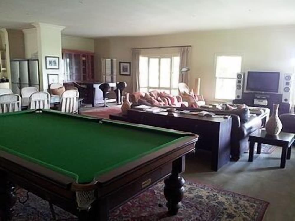 Arum Hill Lodge 15/50