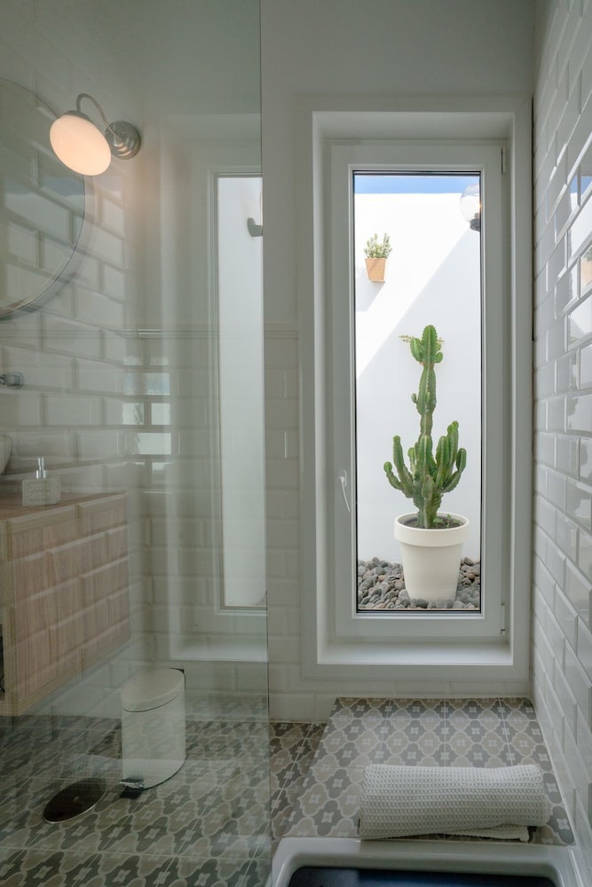 La Concha Boutique Apartments - Adults Only 30/30