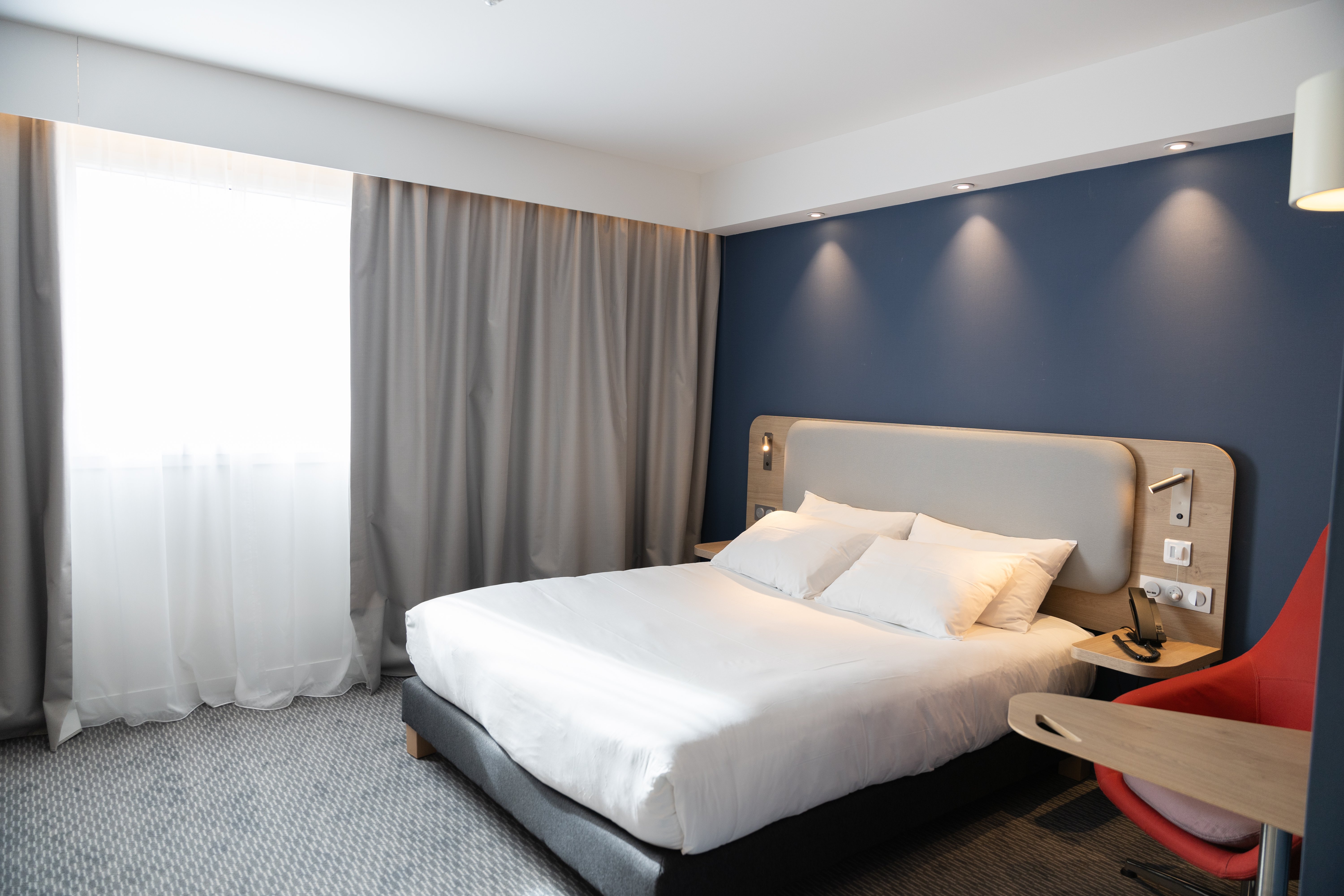 Holiday Inn Express Caen – Epron 11/45