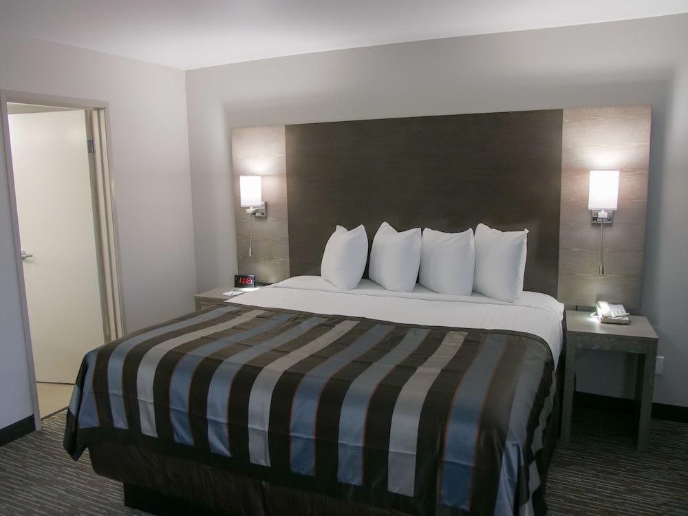 Wingate by Wyndham Louisville Fair and Expo 15/60