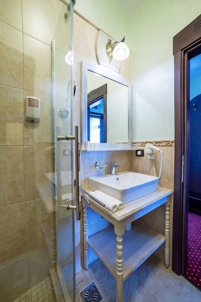 Magus Hotel 57/57