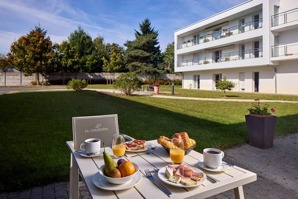 Quality Aparthotel Orleans Sud Zenith 21/24