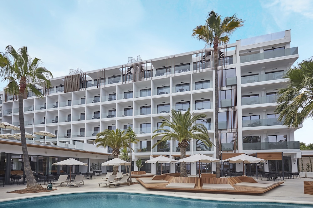 Hotel Bordoy Alcudia Port Suites in PUERTO DE ALCUDIA