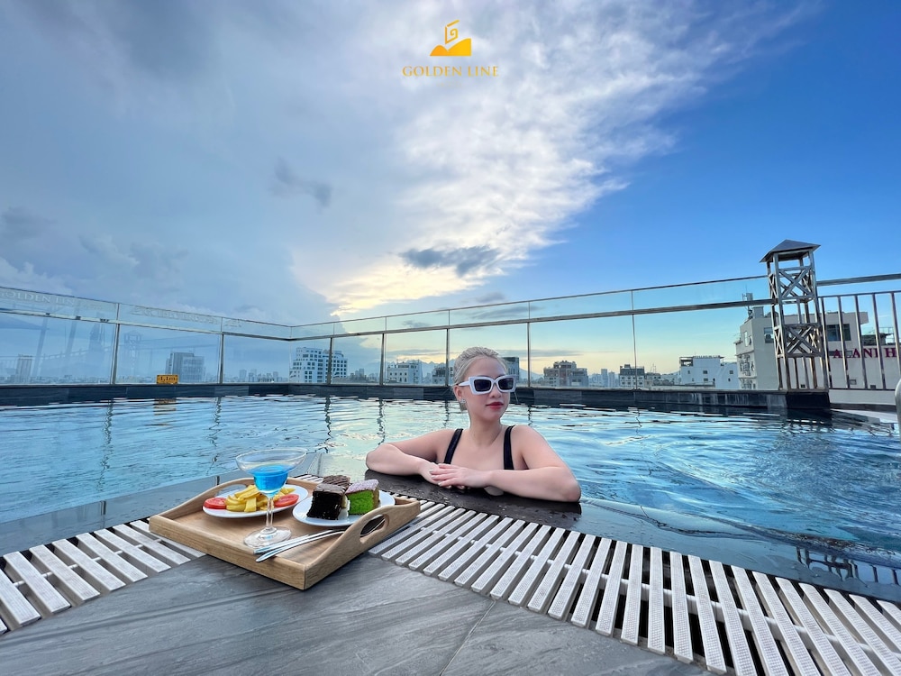 Golden Line DaNang Hotel 42/50