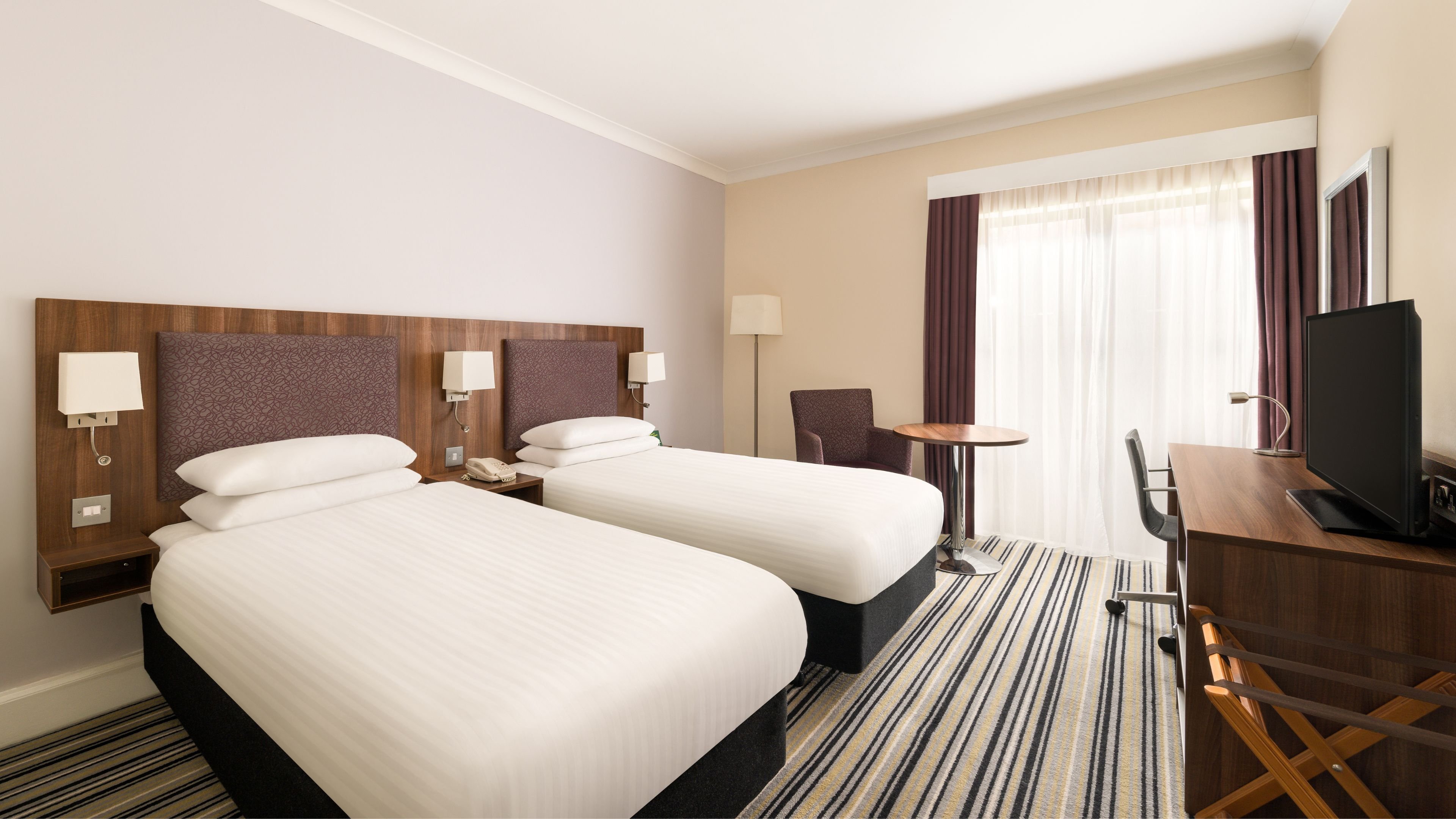 Standard, Twin Beds