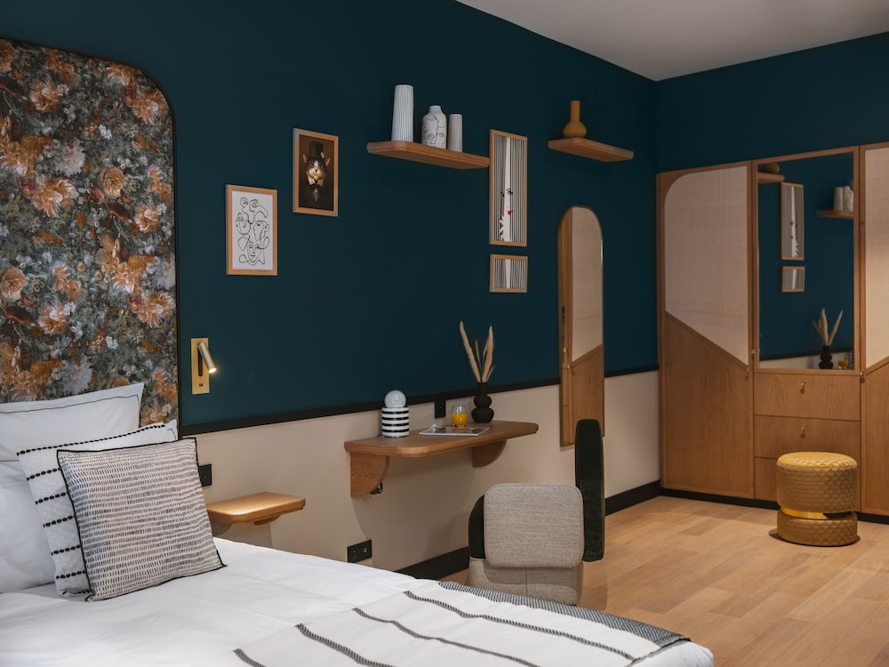 Hotel Dandy 44/50