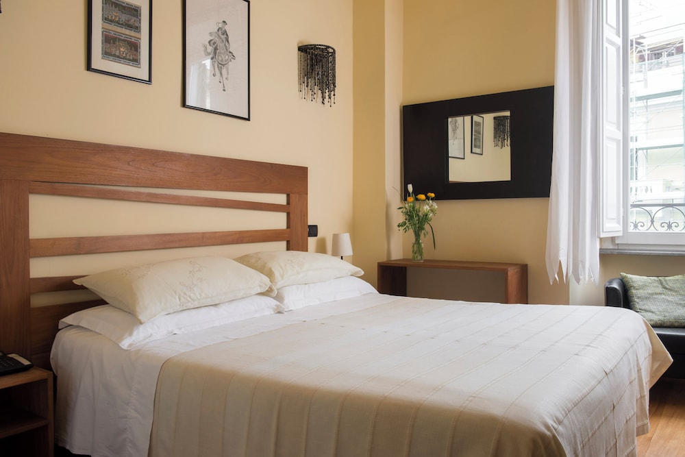 Design, Queen Bed
