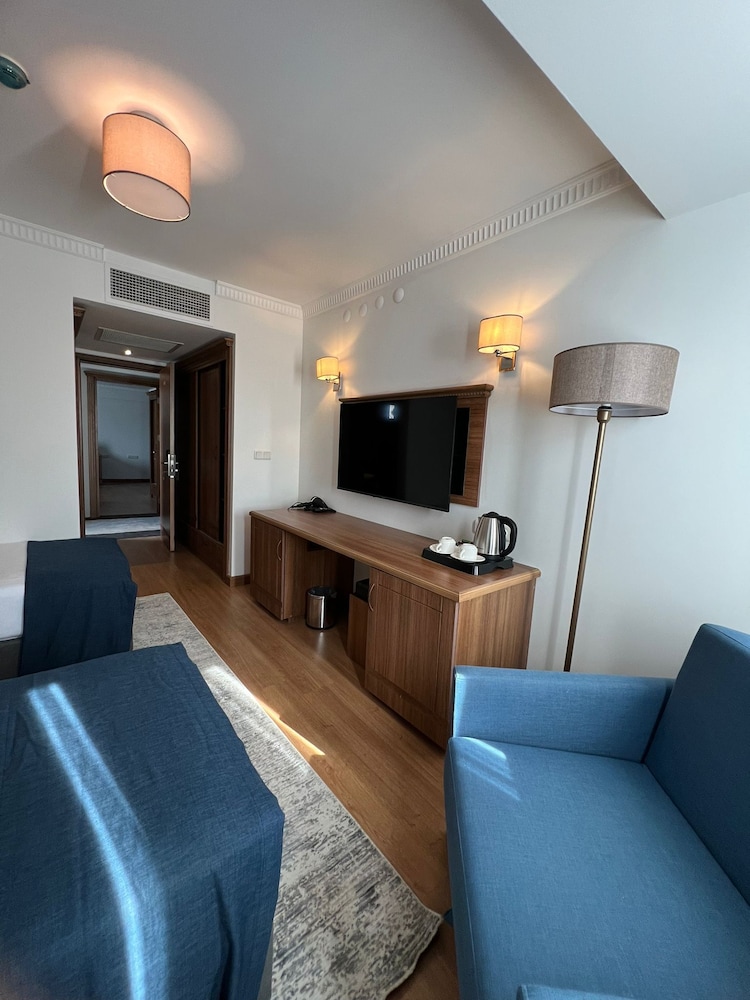 Istanblu Hotel & Spa 24/31