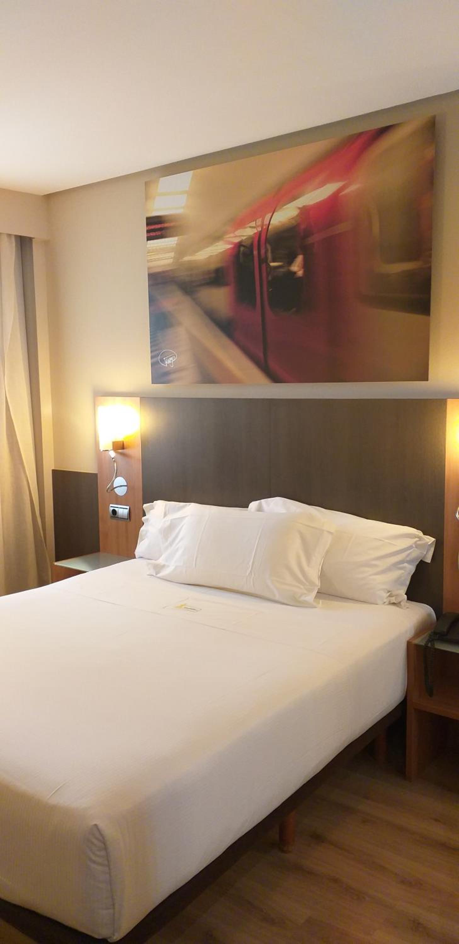 Room, Queen Bed