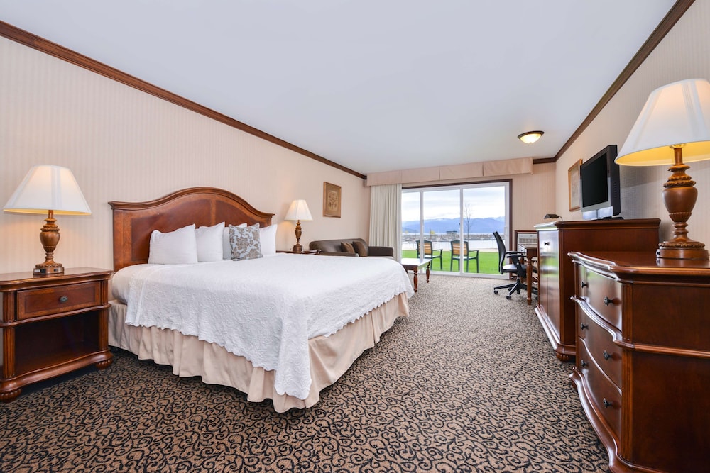 Best Western Edgewater Resort 20/46
