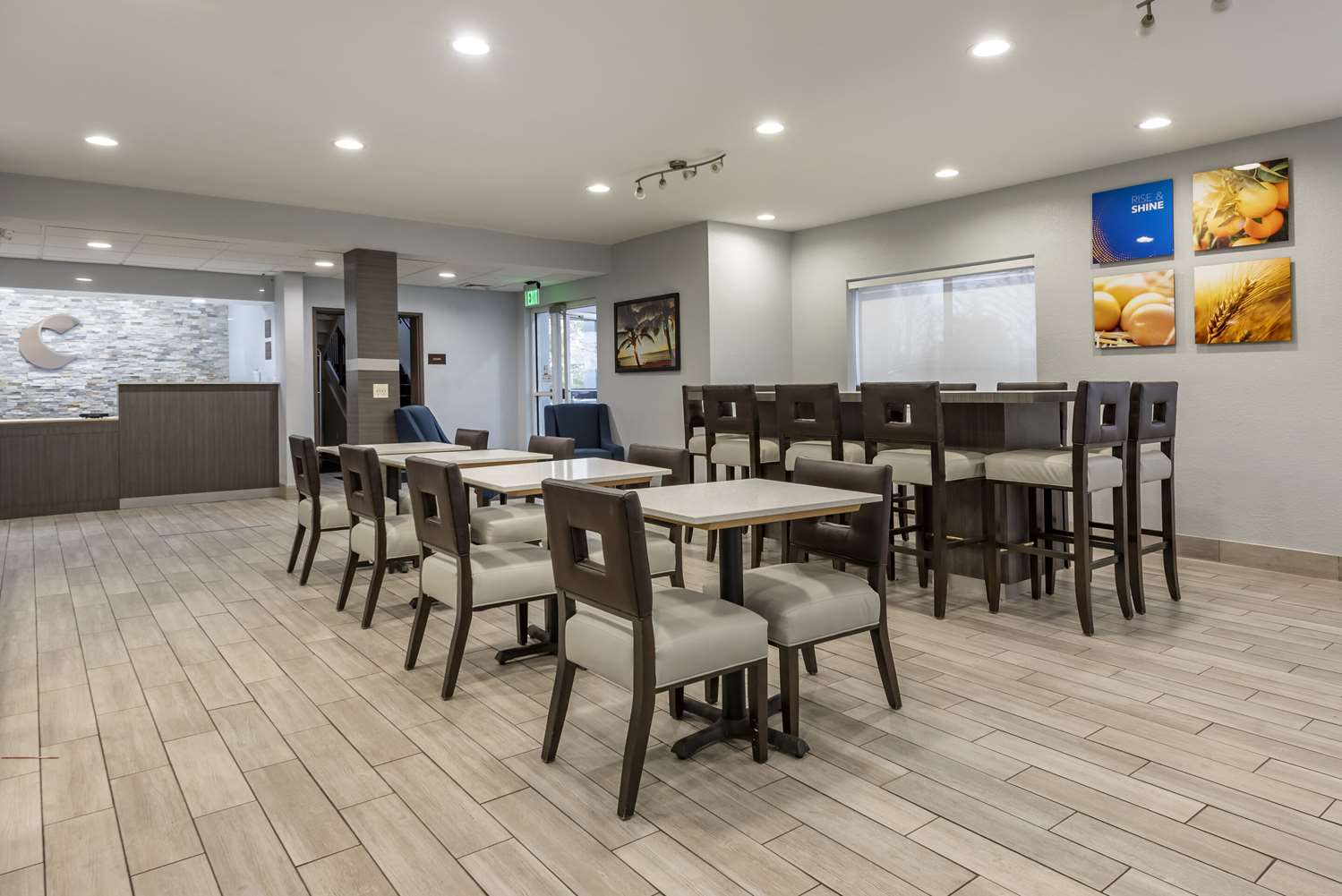 Comfort Inn & Suites Liverpool - Syracuse 5/7