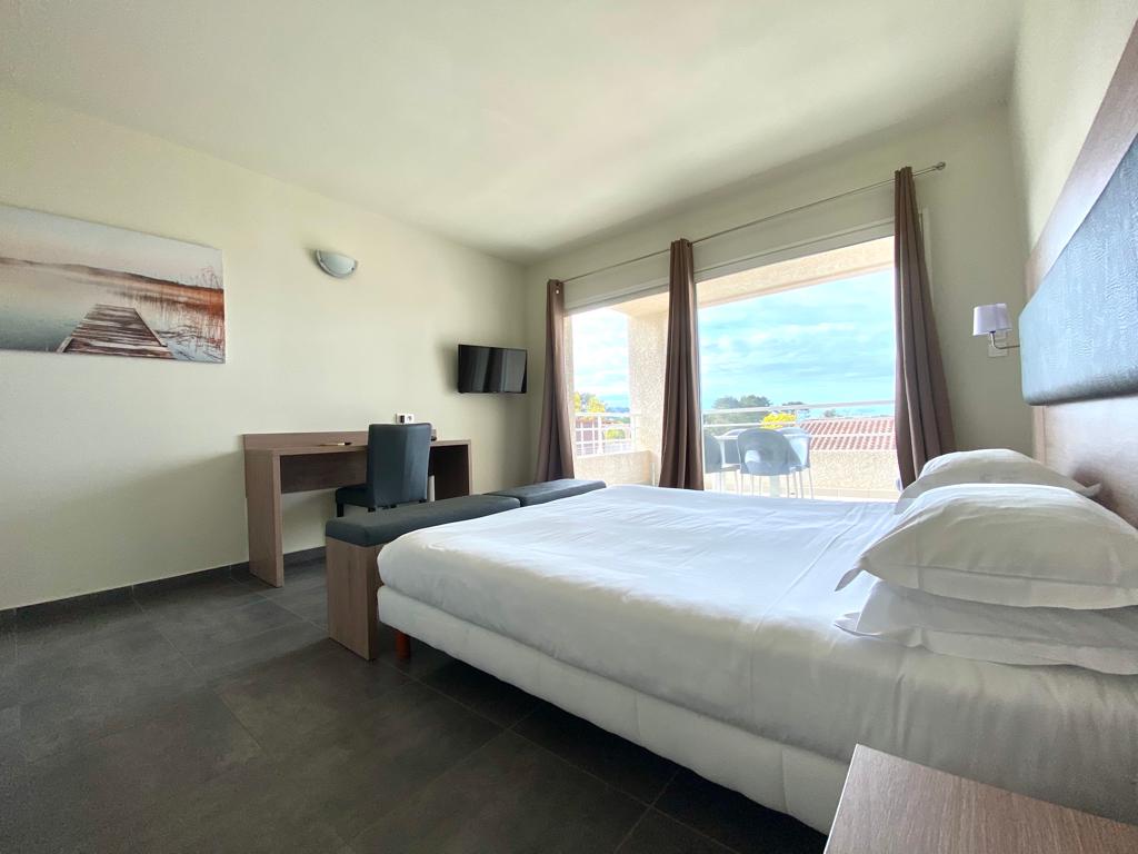 Studio, Single, Sea View