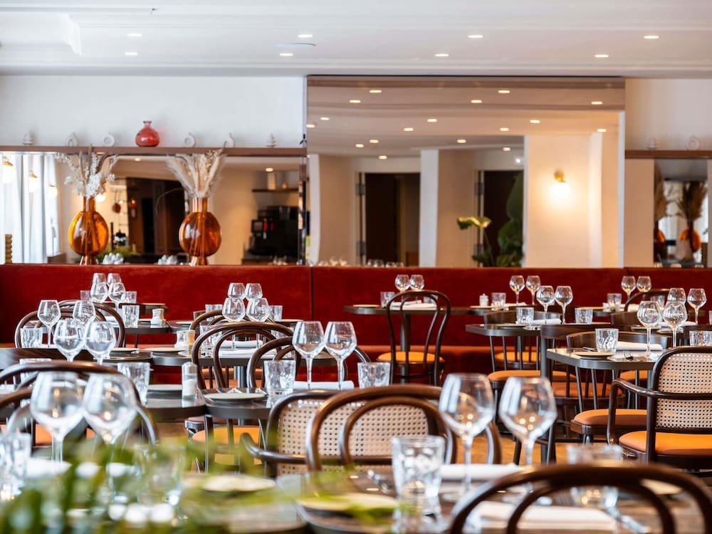 Mercure Rouen Champ de Mars 59/73