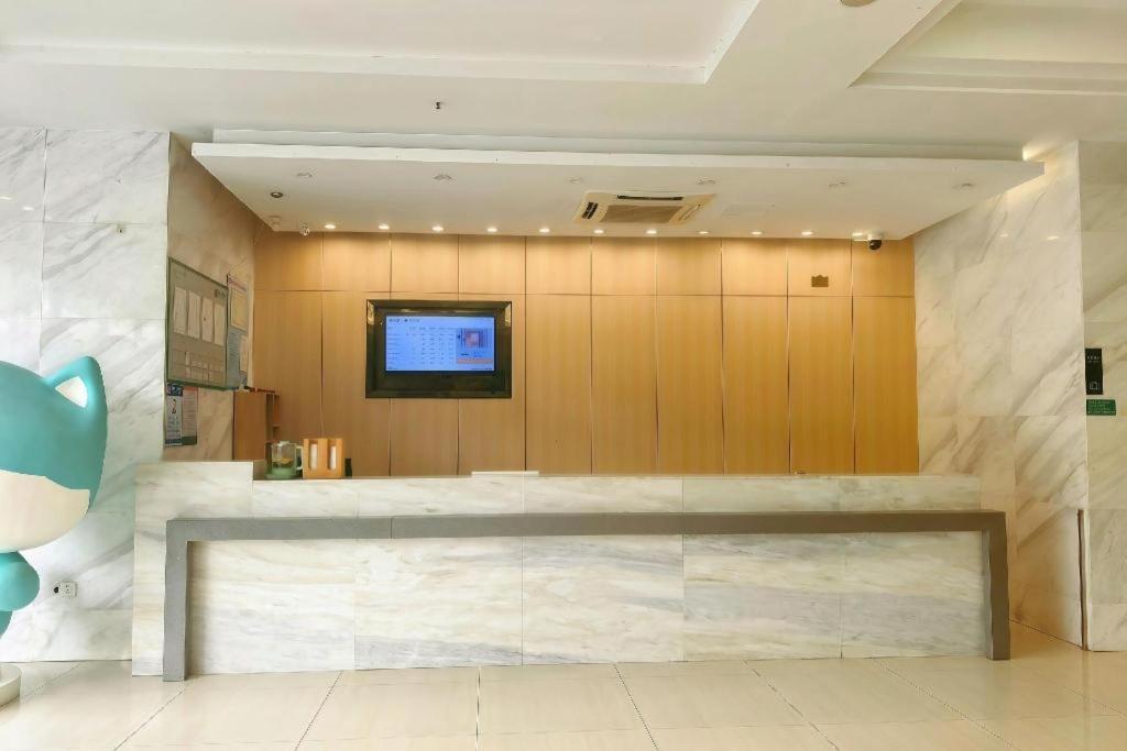 City Comfort Inn Wuhan Sanjiaohu Metro Station 16/50