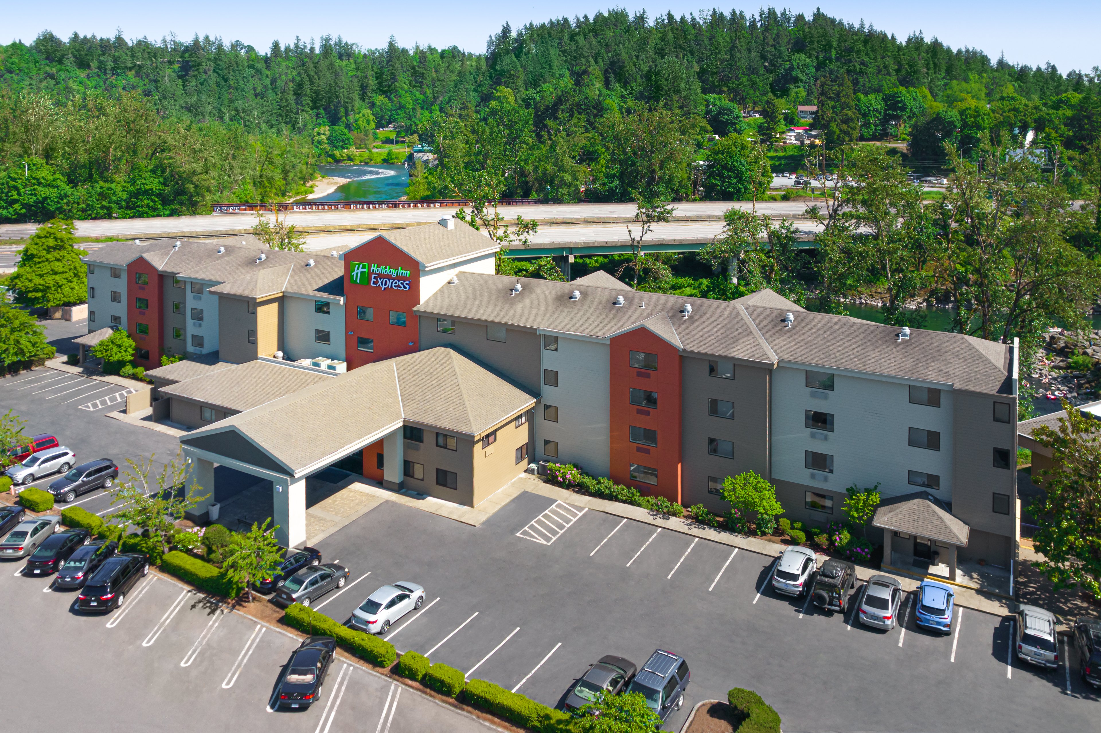 Holiday Inn Express Portland Se-Clackamas Area 42/50