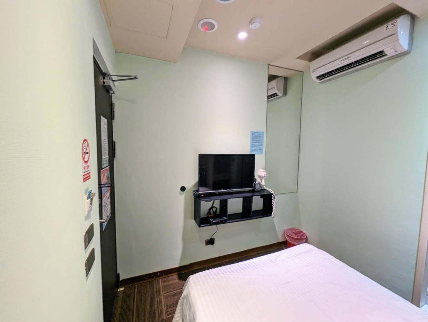 Room, Single, No Window